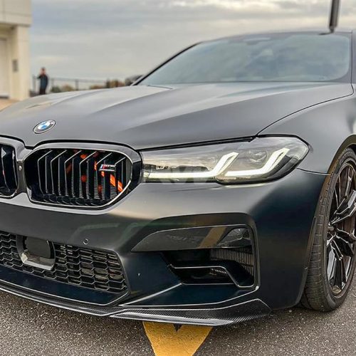 Juodas blizgus CS Stiliaus priekinio buferio spoileris skirtas BMW F90 M5 Facelift modeliams