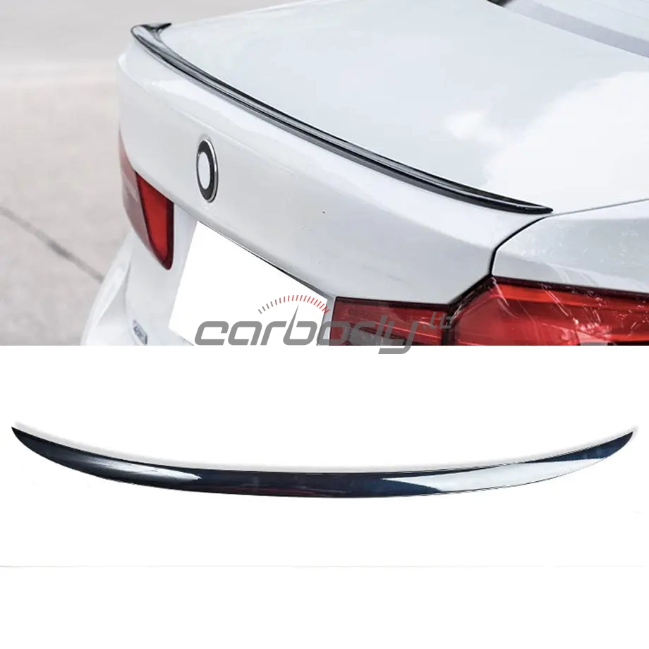 M5 stiliaus spoileris ant bagažinės dangčio skirtas BMW G30 / F90, juodas blizgus